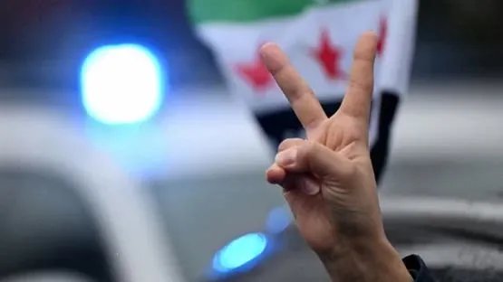 قمة رئاسية برعاية فرنسية: اتفاق لتعزيز التعاون الإقليمي ودعم سوريا