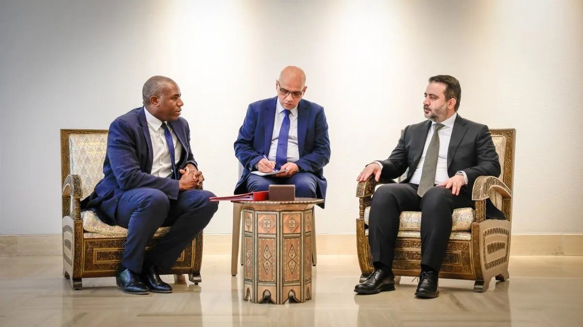 الشيباني يتلقى دعوة رسمية لزيارة بريطانيا واتفاق على إنشاء مجلس اقتصادي مشترك