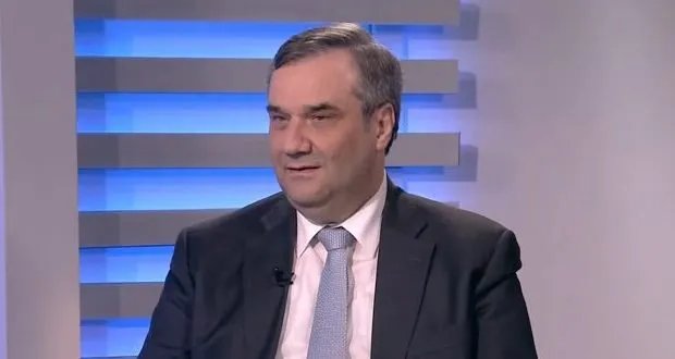 حاكم مصرف سوريا المركزي يعلن: التجارة العالمية مفتوحة أمام السوريين وعودة إلى الاقتصاد الحر