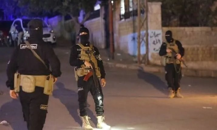 مقتل عنصر أمني وإصابة آخر في هجوم استهدف نقطة تفتيش شرقي حمص