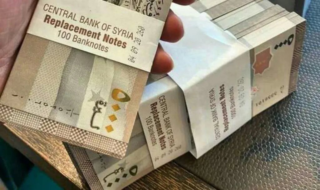 خبير اقتصادي يحذر: هل التحسن الحالي في سعر الليرة السورية وهمي؟
