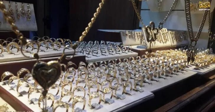 تراجع طفيف في أسعار الذهب في الأسواق السورية اليوم