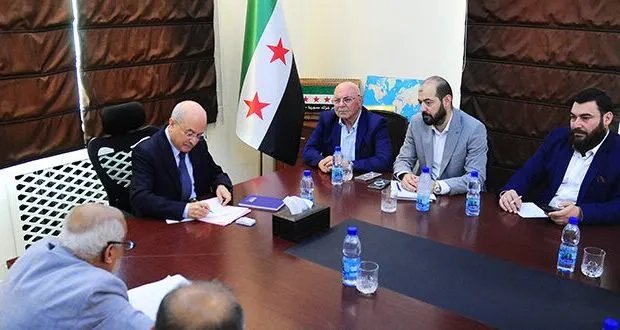 سوريا ولبنان تسهلان حركة الشاحنات لتعزيز التبادل التجاري وتذليل العقبات