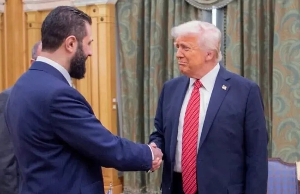 قناة إسرائيلية تكشف تفاصيل لقاء مرتقب بين الشرع ونتنياهو لتوقيع اتفاقية أمنية برعاية أمريكية