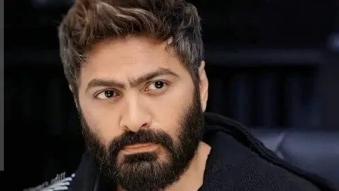 تامر حسني يربط أزمة الإنترنت في مصر بفيلمه "ريستارت": الواقع يحاكي الخيال