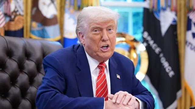 تقرير: ترامب يعرض "صفقة سورية" لإسرائيل مقابل وقف الحرب في غزة