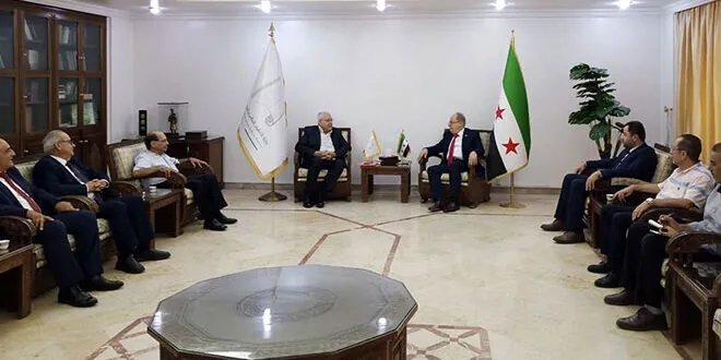 وزير التعليم العالي يبحث مع جامعة الوادي الدولية خططها المستقبلية ودعم التعليم الخاص