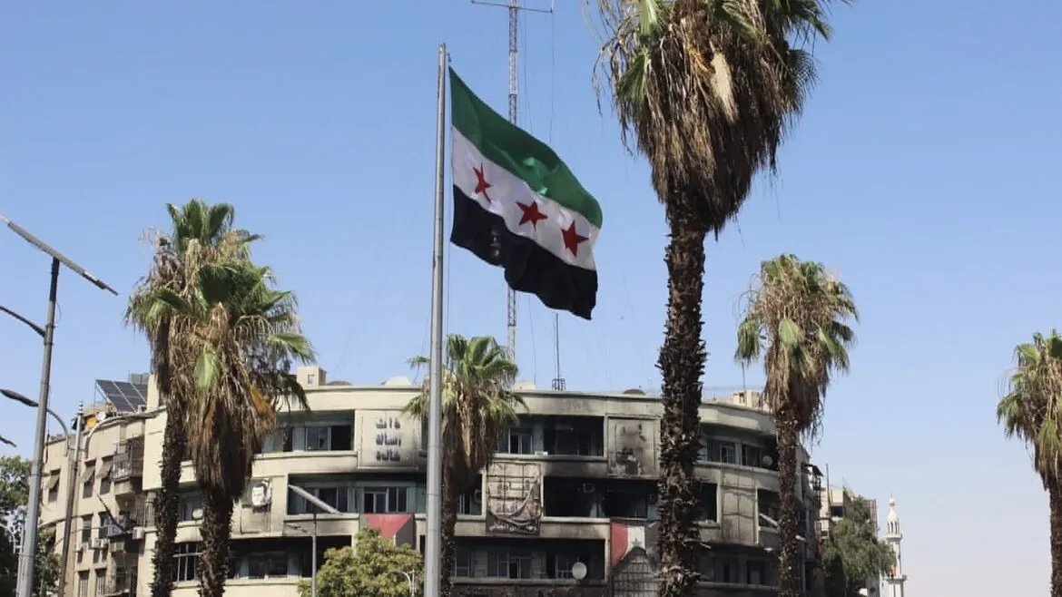 الأمن الجنائي بدمشق يتصدى للفساد ويحاسب المستغلين: إجراءات صارمة ضد سماسرة الوثائق