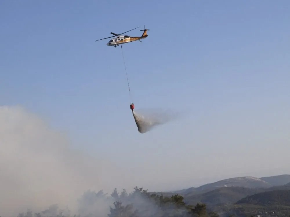 الاتحاد الأوروبي يدعم جهود إخماد حرائق اللاذقية بتفعيل نظام كوبرنيكوس ومشاركة دول أوروبية