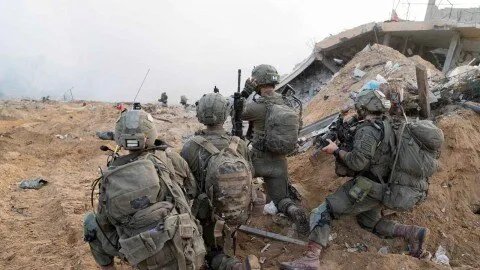 الجيش الإسرائيلي يعلن عن عمليات برية "خاصة ومركزة" في جنوب لبنان لتدمير بنى تحتية تابعة لـ"حزب الله"