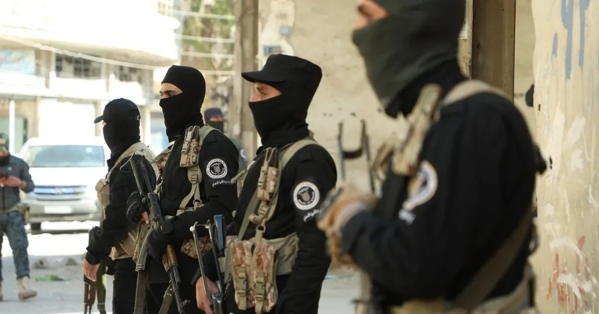 تعيين العميد سيف الدين بولاد قائدًا للفرقة 76 في حلب: مسيرة حافلة بالمعارك ضد النظام وداعش والإرهاب