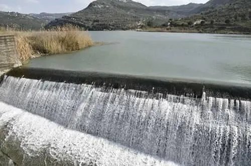 طرطوس تواجه أزمة مياه: خطة عاجلة لتلبية احتياجات المزارعين مع انخفاض منسوب السدود
