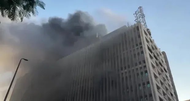 حريق سنترال رمسيس: خسائر بملايين الجنيهات وتعطيل خدمات واتصالات.. هل تأثرت بيانات الدولة؟
