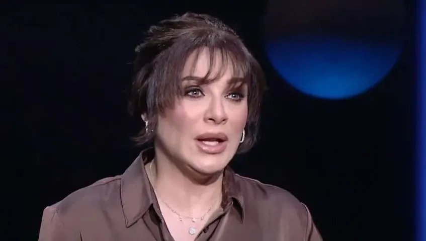 سلاف فواخرجي تكشف أسرارًا عن سوريا وموقفها من الأسد وتهديدات تعرضت لها