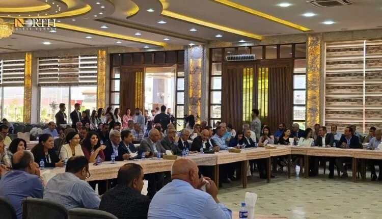 أحزاب كردية ترفض تصريحات المبعوث الأمريكي حول مستقبل قوات سوريا الديمقراطية والإدارة الذاتية