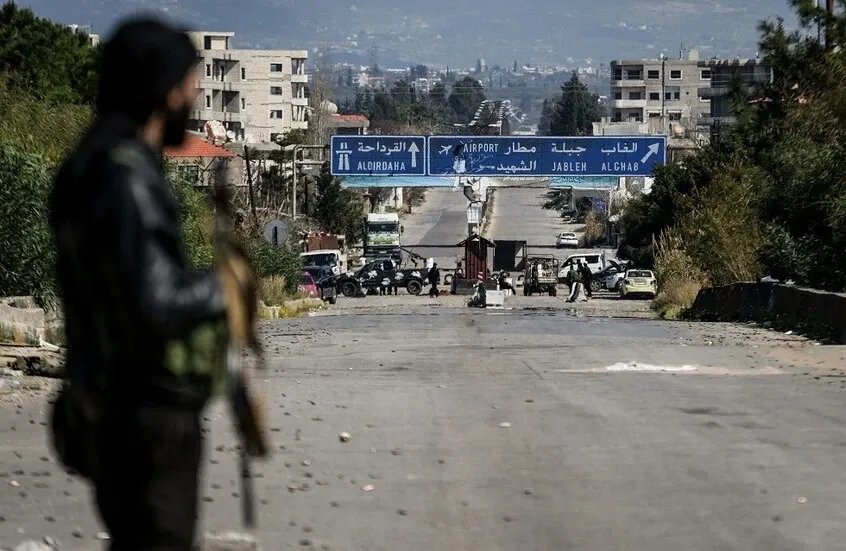 سوريا تسحب الجنسية من المقاتلين الأجانب المجنسين: تفاصيل القرار وأبعاده