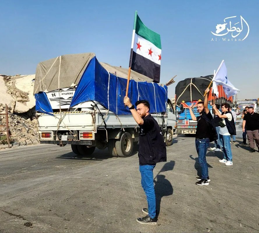 بعد 8 سنوات من التهجير: قافلة "جسور العودة" تصل إلى جسرين بالغوطة الشرقية