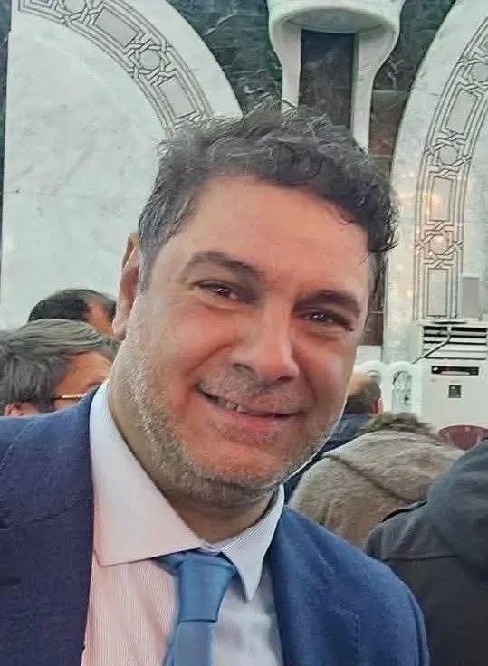 من زنزانة صيدنايا إلى نقابة الأطباء: قصة صمود الدكتور محمد حمزة في دمشق