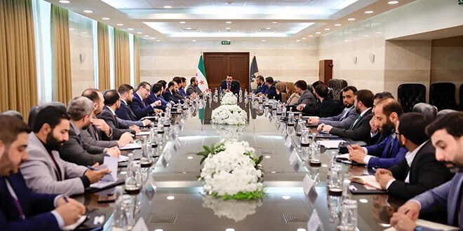 وزير الخارجية أسعد الشيباني يضع خططاً مستقبلية للوزارة ويركز على تطوير الخدمات للمغتربين