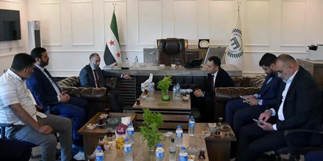 سوريا تسعى لتعزيز التجارة وربط معبري تل أبيض ورأس العين بالمنافذ الرسمية