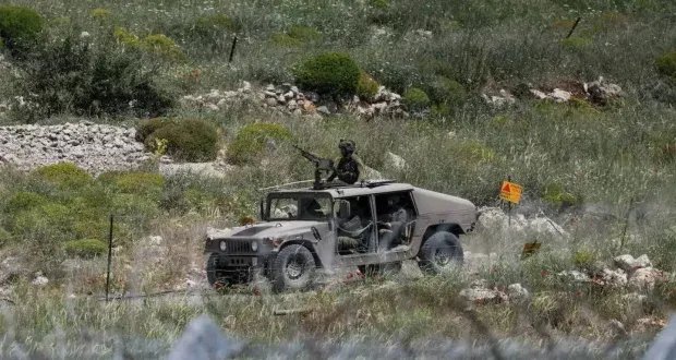 القنيطرة: اتهامات لإسرائيل بإشعال حرائق ودمشق ترى رسائل تهديد لتسريع التفاوض