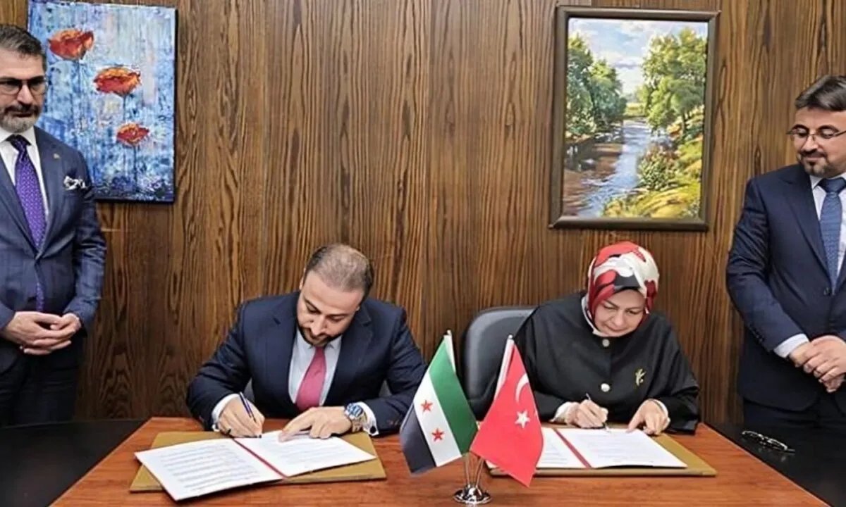 سوريا وتركيا توقعان بروتوكول تعاون لترميم المدارس وتطوير التعليم