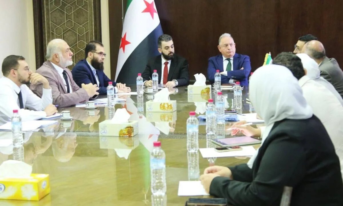 وزارة النقل توقع اتفاقية لتحديث الشحن الطرقي في سوريا بالتعاون مع الاتحاد العربي للاتصالات