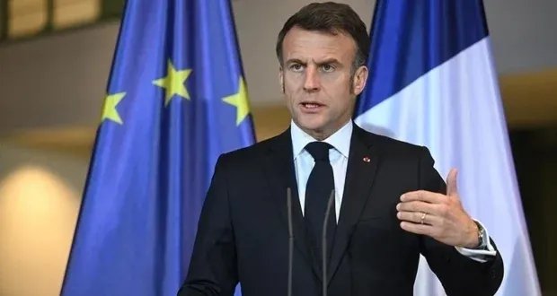 ماكرون يعرب عن استيائه الشديد من تهديدات ترامب بفرض رسوم جمركية على السلع الأوروبية