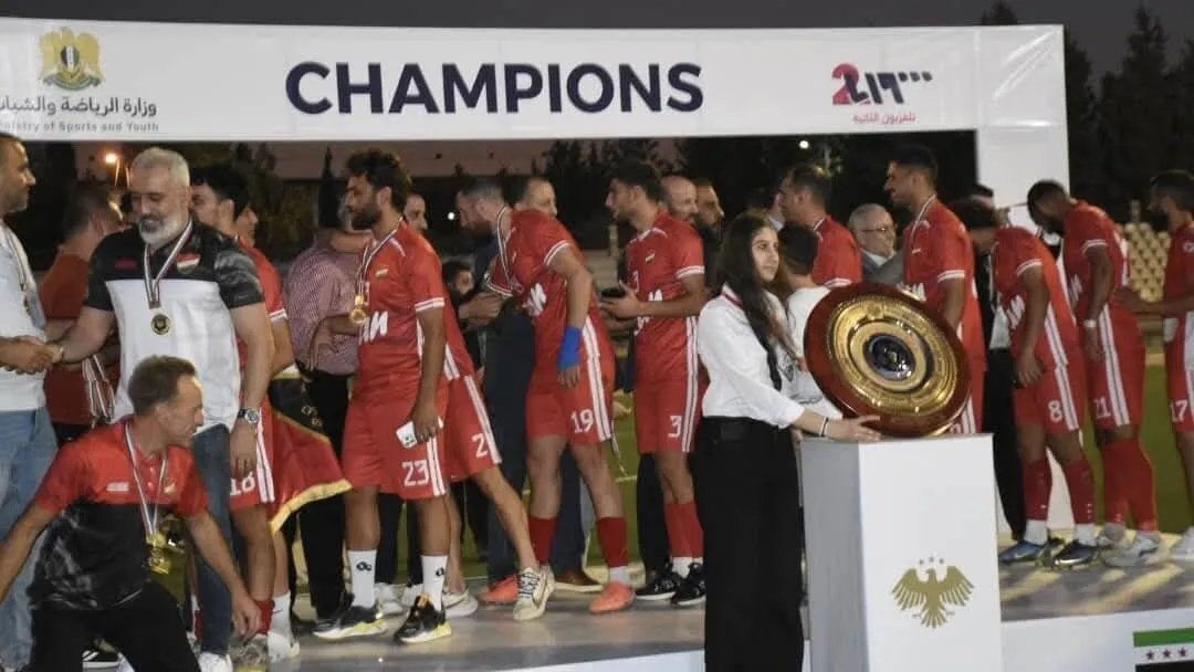 أهلي حلب يكسر حاجز العشرين عامًا ويتوج بلقب الدوري السوري الممتاز لكرة القدم