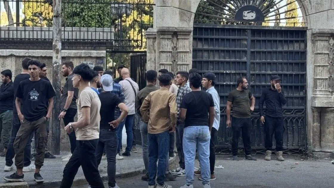 معاناة طلاب ريف حلب: قرار نقل الامتحانات يثير استياء الطلاب الأحرار