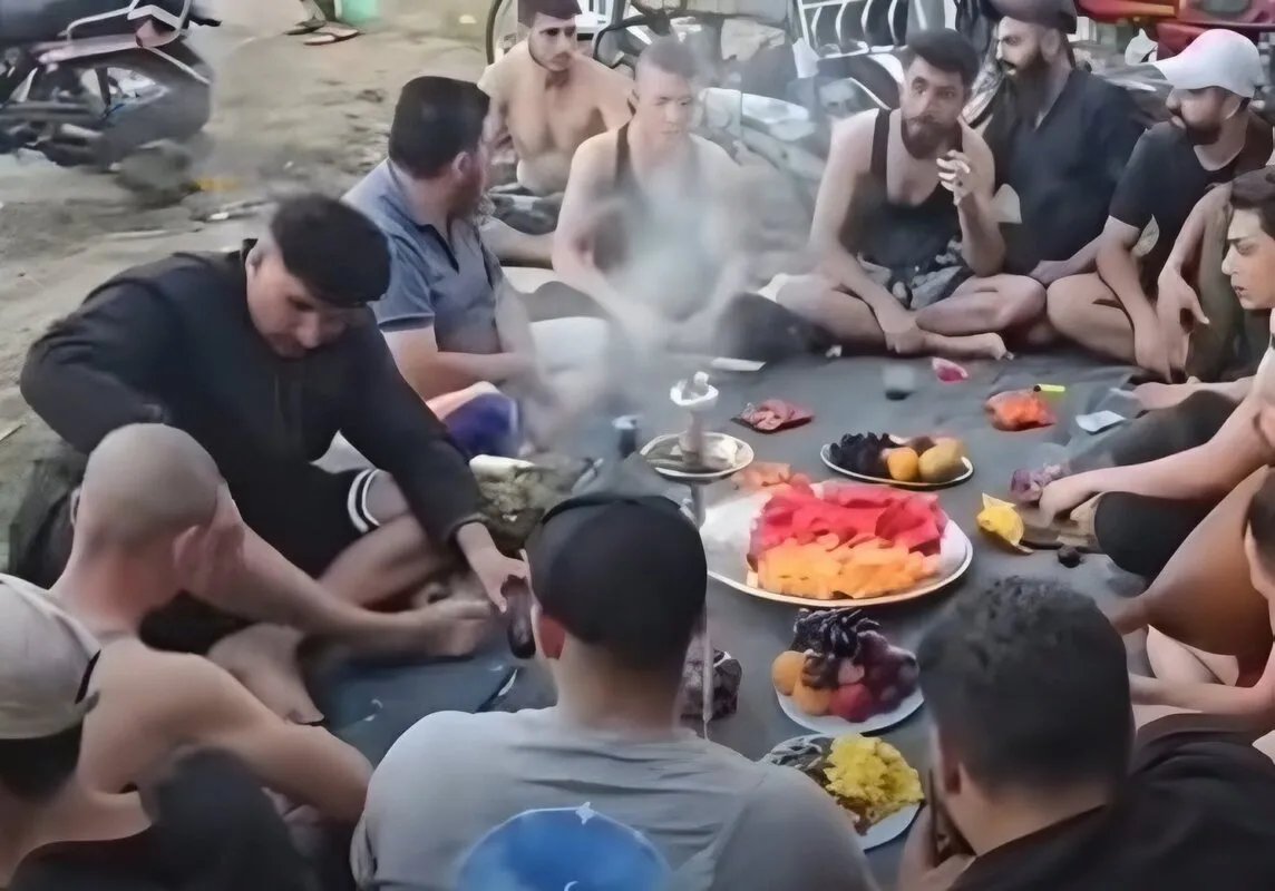 تحوّل جلسة شبابية على الفرات إلى مأساة: رصاصة طائشة تصيب أحدهم في دير الزور