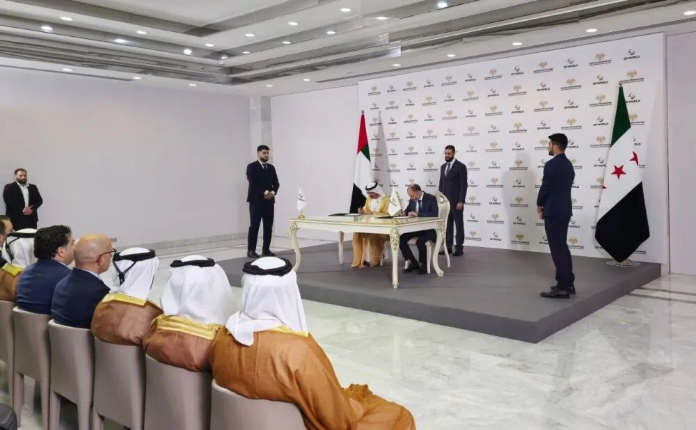بقيمة 800 مليون دولار: سوريا توقع اتفاقية استثمارية ضخمة مع موانئ دبي