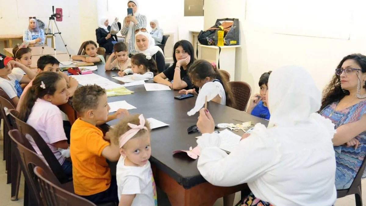 دمشق: ورشة تفاعلية للأطفال تُعرّف بالهوية البصرية السورية الجديدة من خلال الفن والخيال