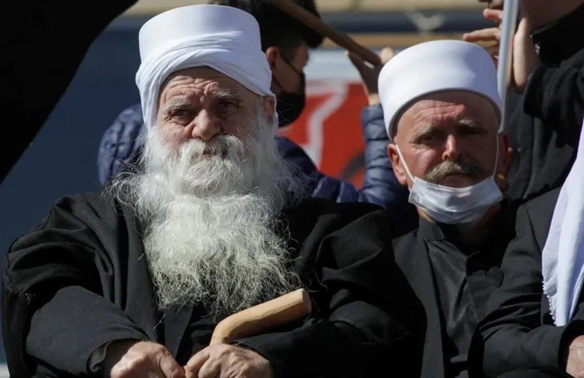 زيارة وفد درزي سوري لإسرائيل تثير جدلاً واسعاً: دينية أم سياسية؟