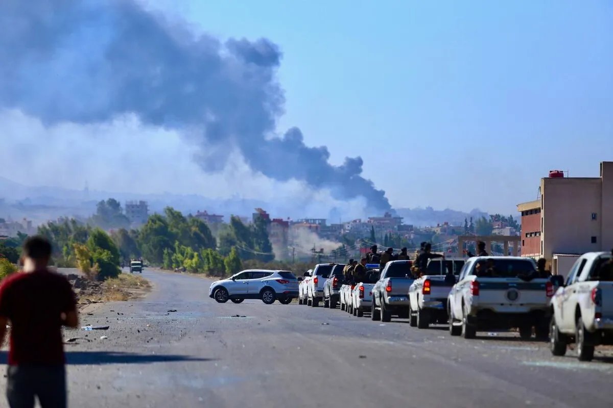 السويداء: اشتباكات عنيفة وأضرار جسيمة ونزوح الأهالي ومجزرة مروعة تهز المدينة