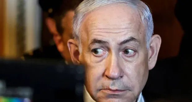 نتنياهو يواجه أزمة سياسية بعد انسحاب حزب متشدد من الائتلاف الحاكم