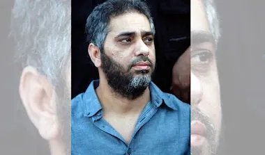 تهديدات بالقتل تلاحق فضل شاكر في مخيم عين الحلوة بسبب عودته إلى الغناء