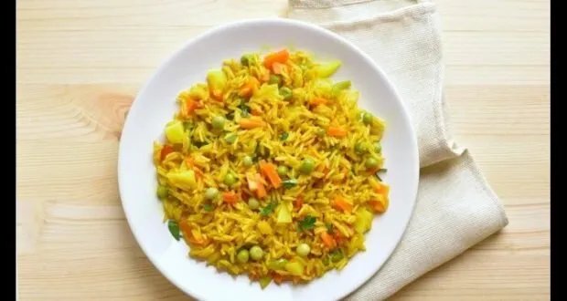 دليل شامل لتحضير الأرز بالكاري الأصيل: وصفة شهية من مطبخ سيدتي