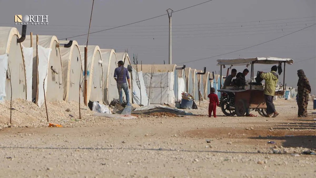 نقص حاد في المياه يعصف بمخيم "سري كانيه" للنازحين في الحسكة