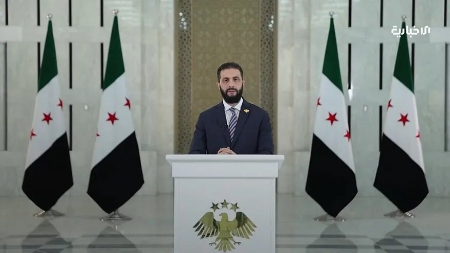 انسحاب كامل للقوات السورية من السويداء وتكليف فصائل درزية بالأمن وسط اتهامات لإسرائيل بتفكيك سوريا