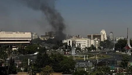 إدانات عربية وإسلامية واسعة للعدوان الإسرائيلي على سوريا ومطالبات بتحرك دولي