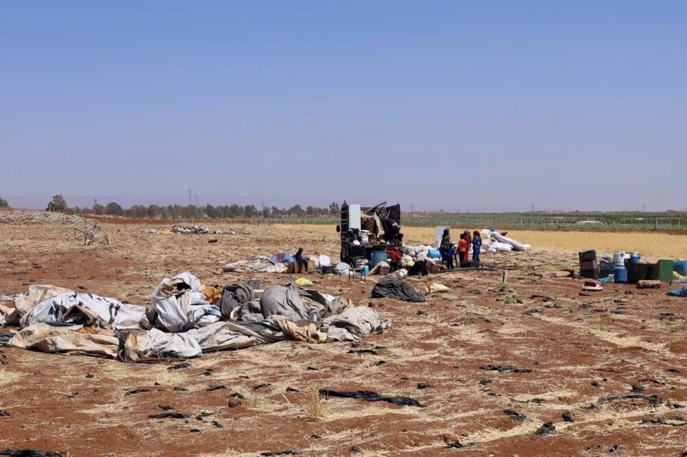 مجلس قبيلة النعيم يستنكر بشدة الجرائم المرتكبة بحق عشائر البدو في السويداء ويطالب بالتحرك الفوري