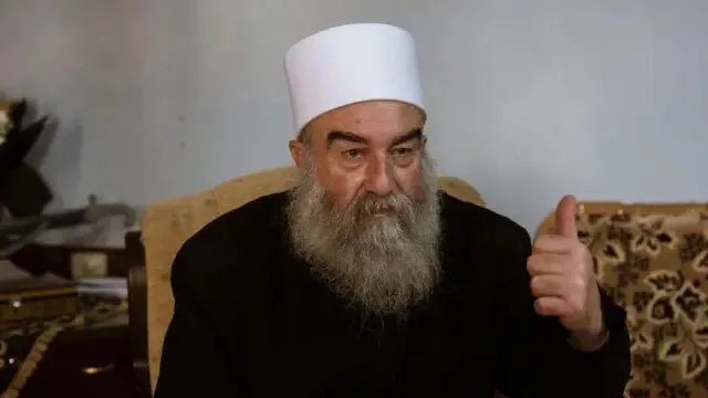 الشيخ الهجري يدعو لفتح طرق نحو مناطق قسد ومناشدة لإنشاء معبر مع الأردن في ظل الأوضاع المأساوية بالسويداء