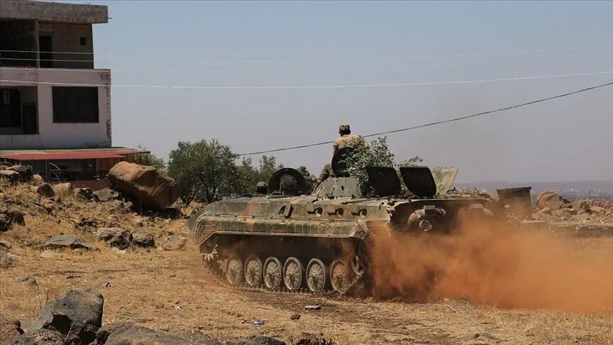 انسحاب القوات من السويداء: وساطة أمريكية عربية تتبعها خروقات واتهامات بالعنف