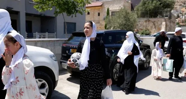 السويداء على صفيح ساخن: الداخلية السورية تعلن عن استعدادات لإعادة الانتشار وسط تصاعد التوترات