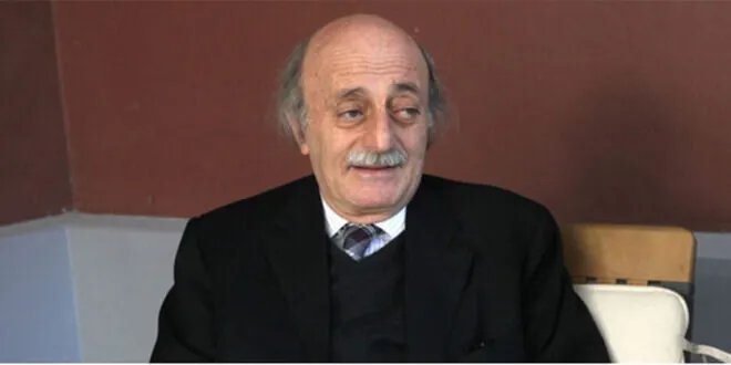 وليد جنبلاط يدعو لوقف إطلاق النار في السويداء تمهيداً لحوار شامل