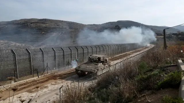 تصاعد التوتر: الجيش الإسرائيلي يعزز الحدود بكتل خرسانية بين الجولان وسوريا