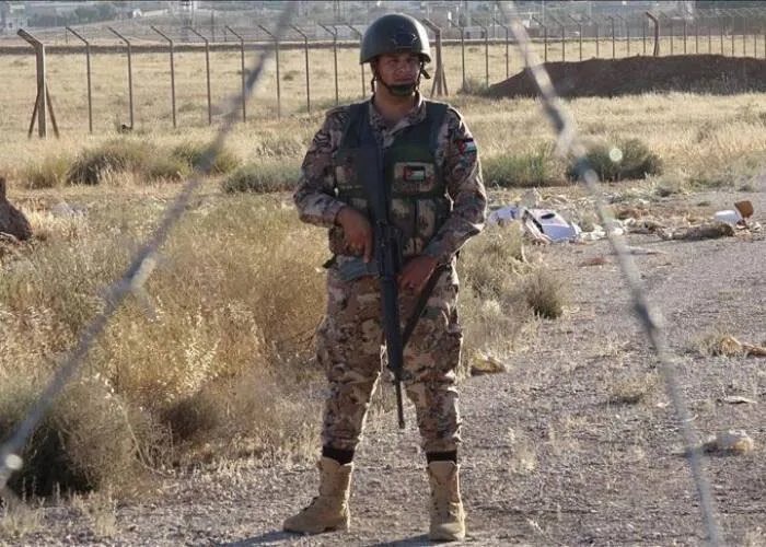 الأردن يعزز إجراءاته الأمنية على الحدود الشمالية وسط تصاعد التوترات في جنوب سوريا