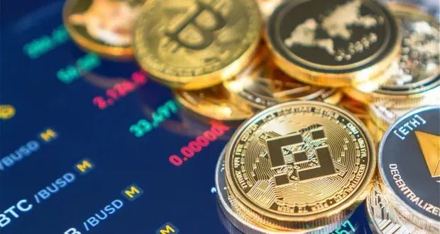 الكونغرس الأمريكي يقر قوانين تاريخية تنقل العملات المشفرة إلى الاعتراف الرسمي: البيتكوين يتجاوز 120 ألف دولار