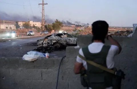 تصعيد خطير في سوريا: من يقف وراء تأجيج الصراع وما مستقبل النفوذ الروسي؟